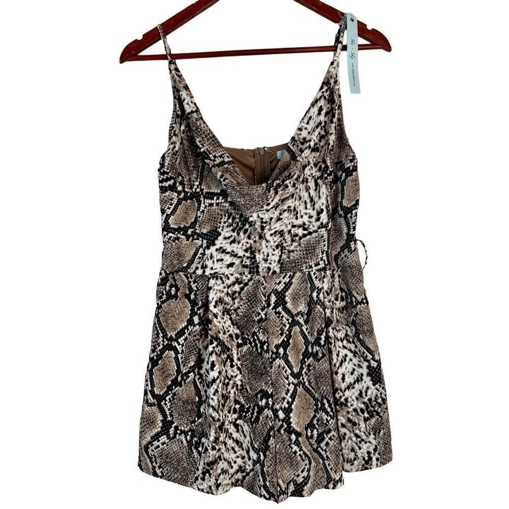 She +‎ Sky Snake Print Satin Cowl Neck Romper Womens Large NWT Modern Glam